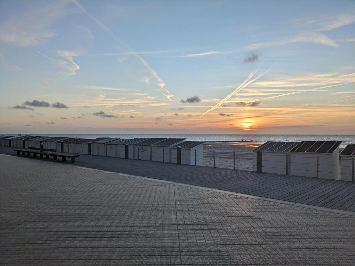 Studio Sun South- Seaview-Sea At 15Meter-Ostende Exterior foto