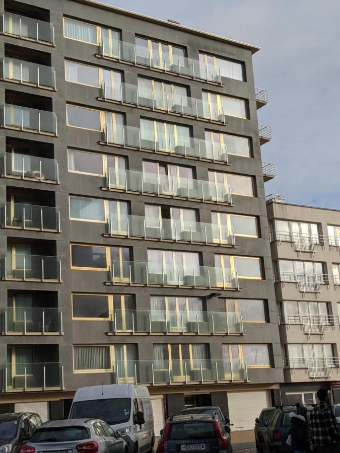 Studio Sun South- Seaview-Sea At 15Meter-Ostende Exterior foto