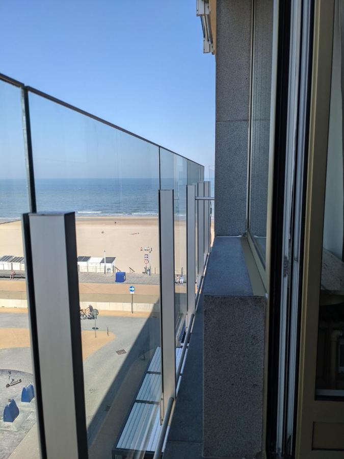 Studio Sun South- Seaview-Sea At 15Meter-Ostende Exterior foto